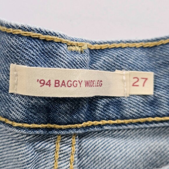 NWT Levi's 94 Baggy Wide Leg Jeans Y2K Size 27 Blue Light Wash - Picture 3 of 7